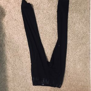 Victoria’s Secret pink black leggings